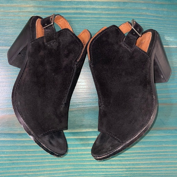 Frye Courtney Slingback Block Heel Peep Toe Suede Sandal - Picture 4 of 8